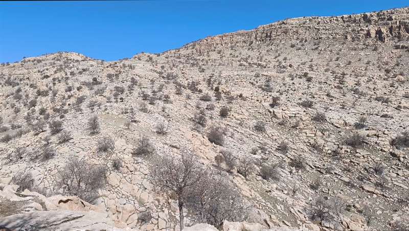 قله هفت چشمه سیاه کوه دهلران