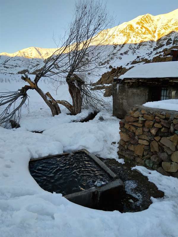قله ریزان -روستای افجه - زمستانه 